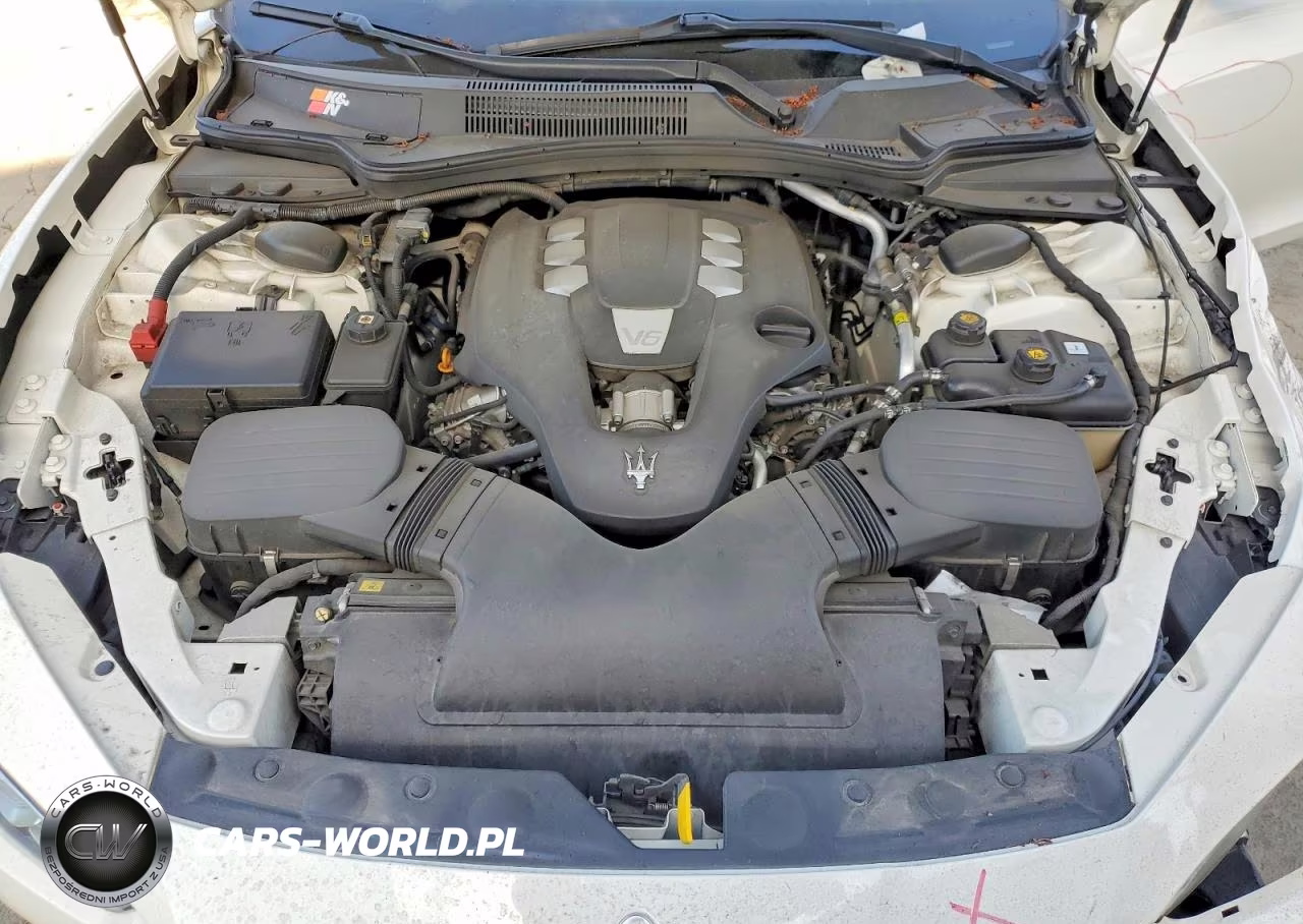 2015 Maserati Ghibli VIN:ZAM57XSA1F1133400 - 11