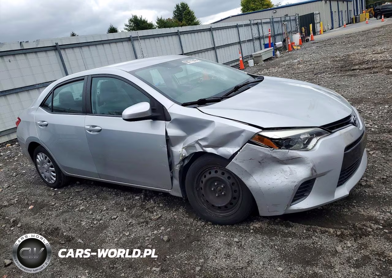 2016 Toyota Corolla Le VIN:2T1BURHE2GC740540 - 4