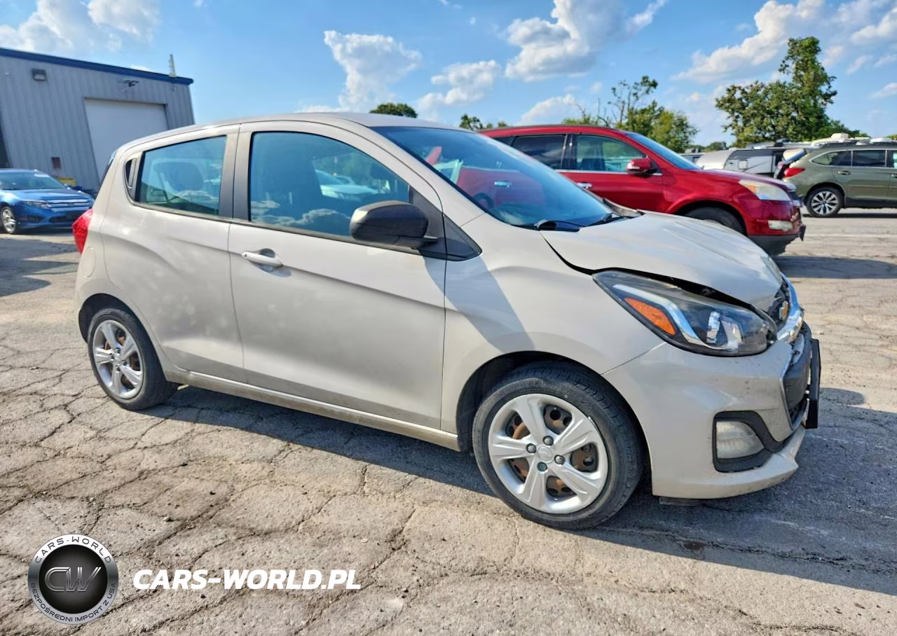 2020 Chevrolet Spark Ls VIN:KL8CB6SAXLC451092 - 4