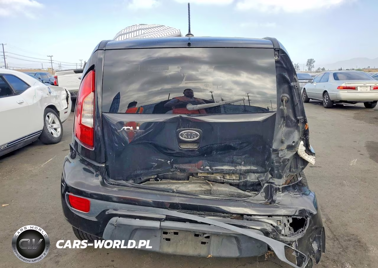 2012 Kia Soul Base VIN:KNDJT2A52C7739772 - 6