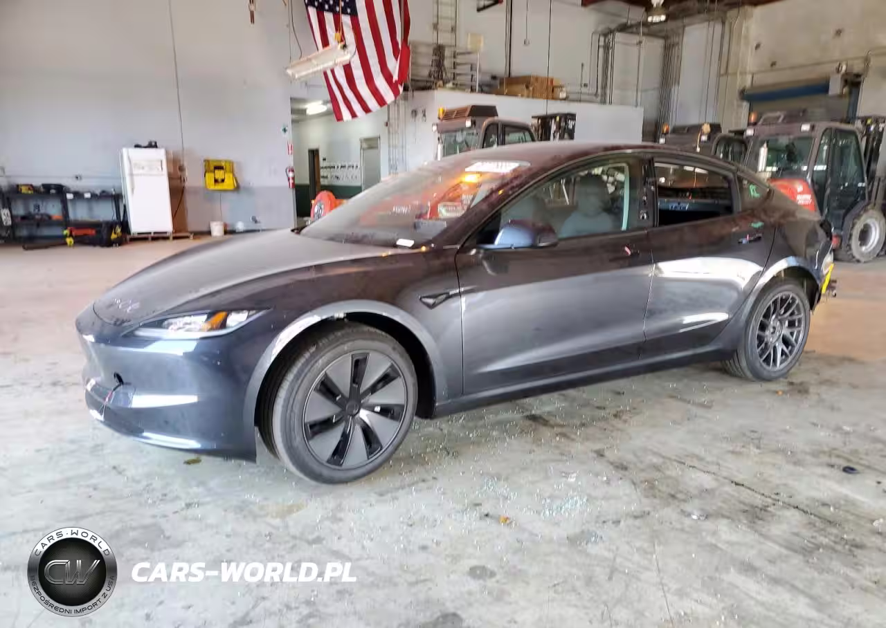 2025 Tesla Model 3
