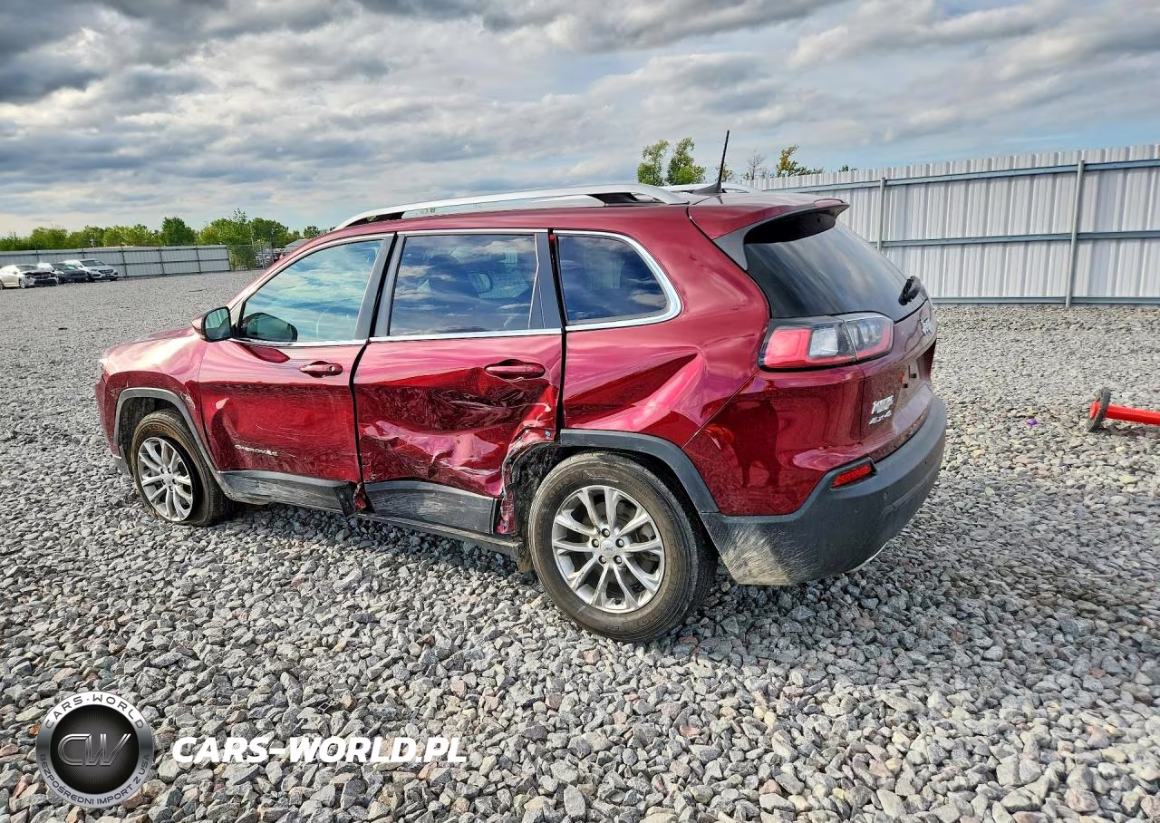 2021 Jeep Cherokee Latitude Lux VIN:1C4PJMMX6MD241585 - 2