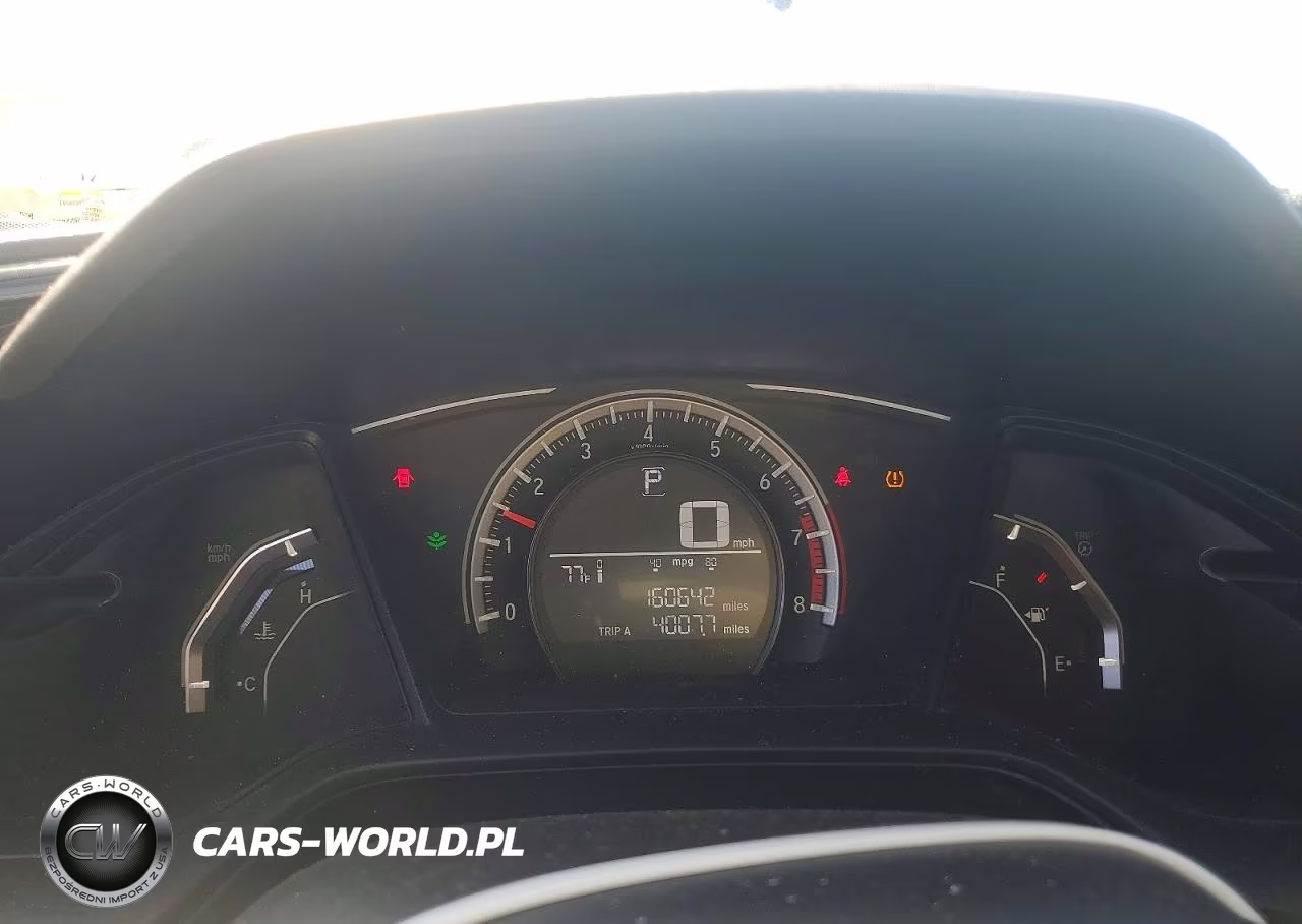 2018 Honda Civic Lx VIN:2HGFC2F50JH574483 - 9