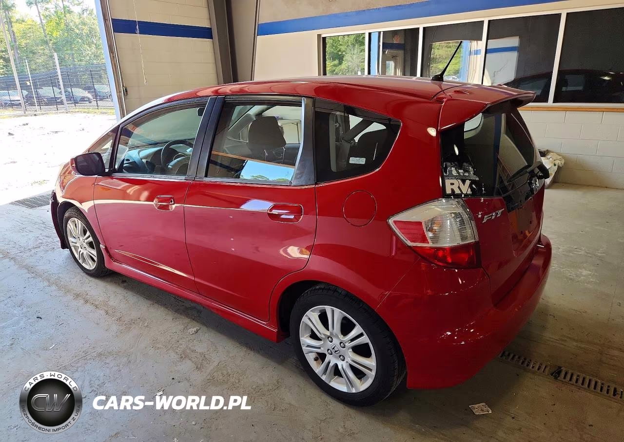 2009 Honda Fit Sport VIN:JHMGE884X9S021038 - 2