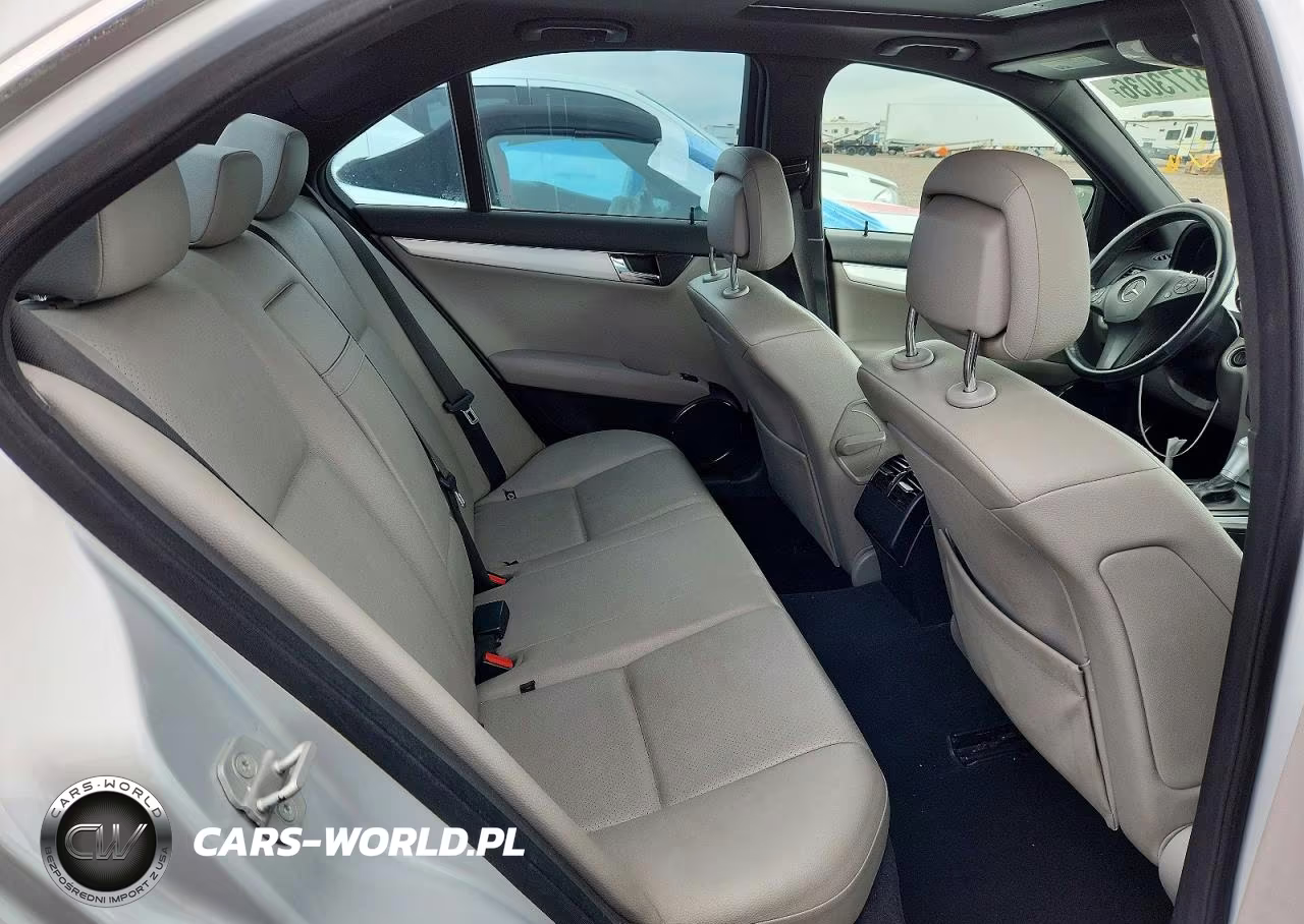 2008 Mercedes-Benz C 300 VIN:WDDGF54X58F126015 - 10
