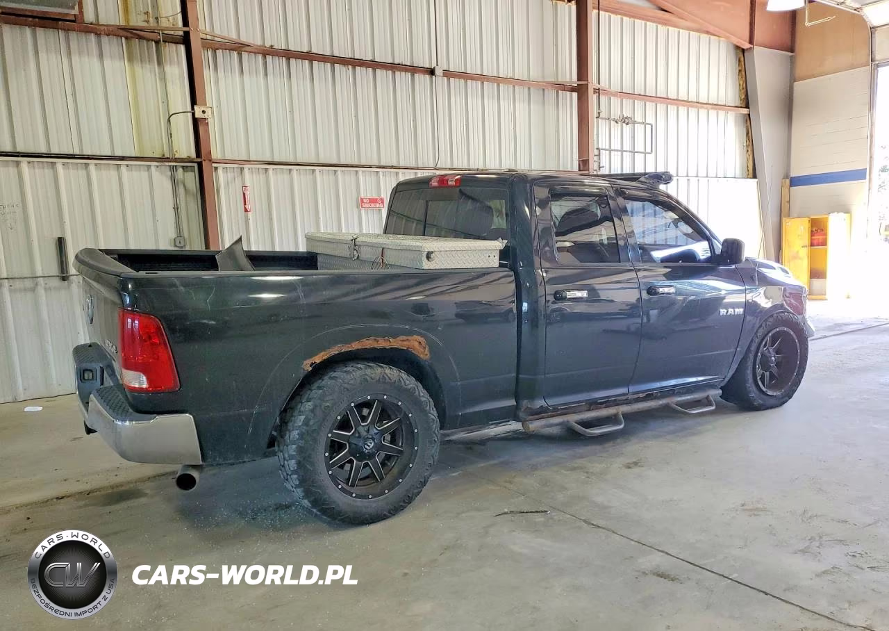 2010 Dodge Ram 1500 VIN:1D7RV1GPXAS226866 - 3