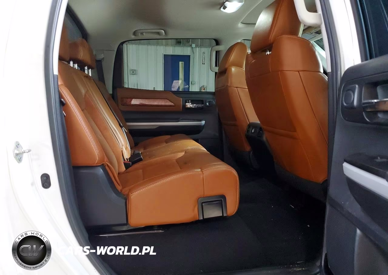2018 Toyota Tundra 1794 Edition VIN:5TFAY5F18JX697971 - 10