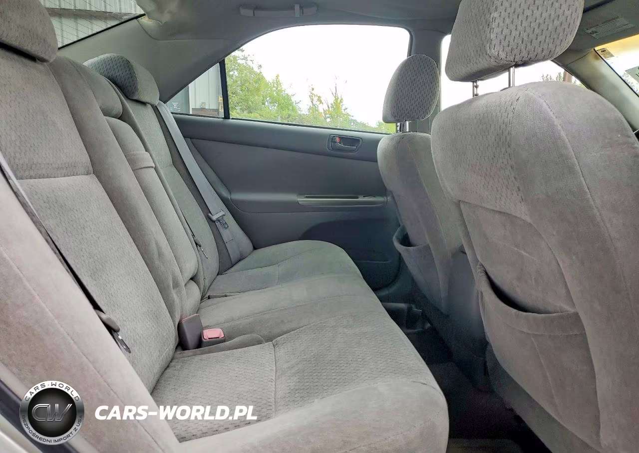 2004 Toyota Camry Le VIN:4T1BE32K64U796242 - 10