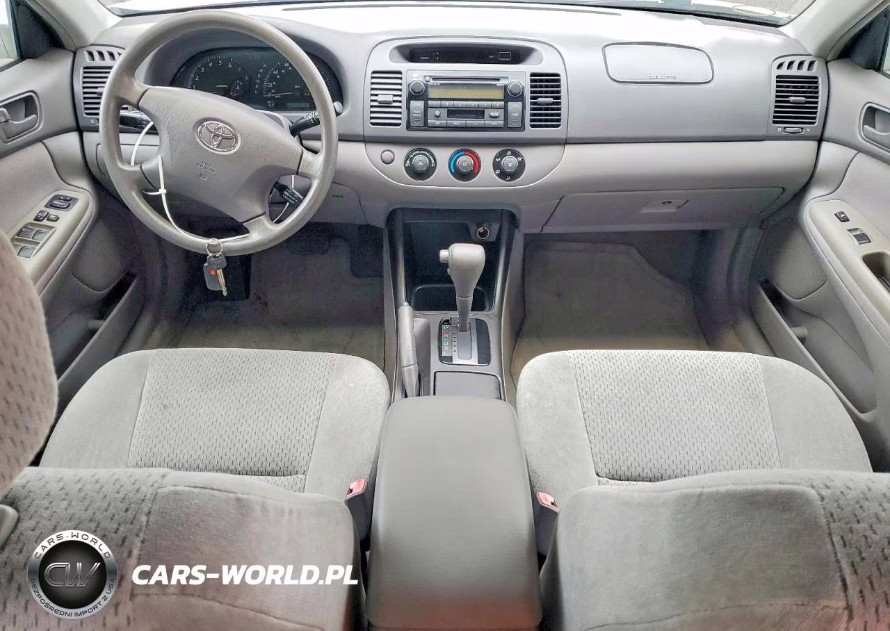 2004 Toyota Camry Le VIN:4T1BE32K64U796242 - 8