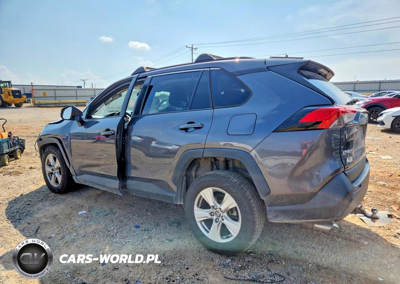 2021 Toyota Rav4 Xle VIN:2T3W1RFV6MC152205 - 2