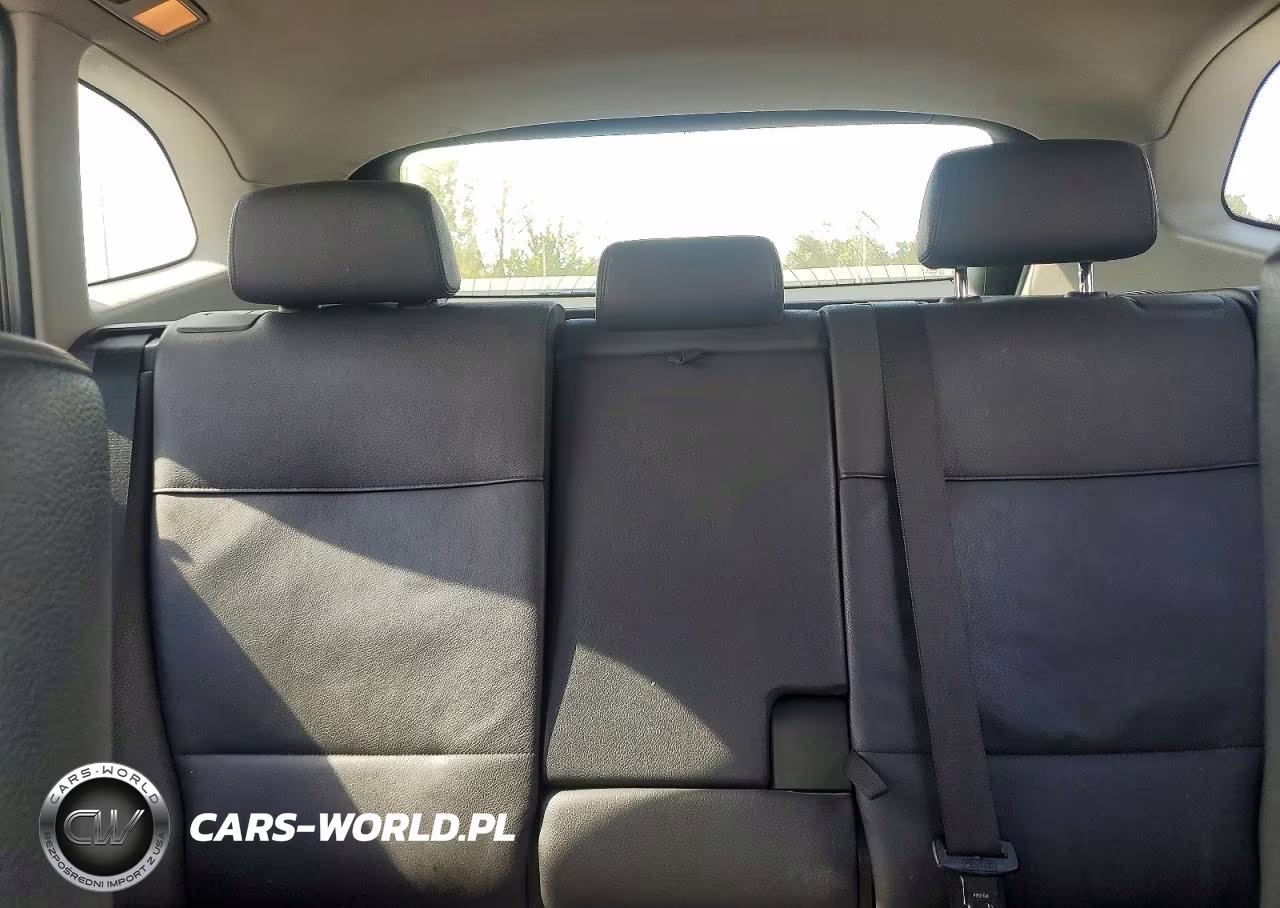 2014 BMW X1 xDrive28I VIN:WBAVL1C50EVY10049 - 10