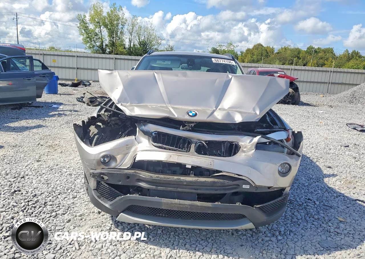 2014 BMW X1 xDrive28I VIN:WBAVL1C50EVY10049 - 5