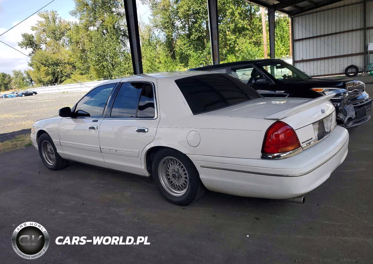 2002 Ford Crown Victoria Lx VIN:2FAFP74W22X159612 - 2