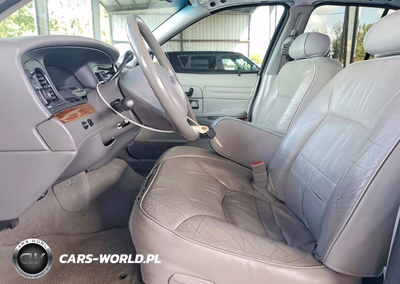2002 Ford Crown Victoria Lx VIN:2FAFP74W22X159612 - 7