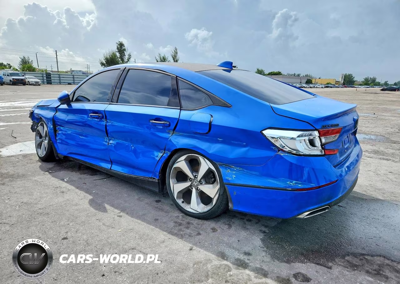 HONDA ACCORD VIN:1HGCV1F92JA003022 - 2