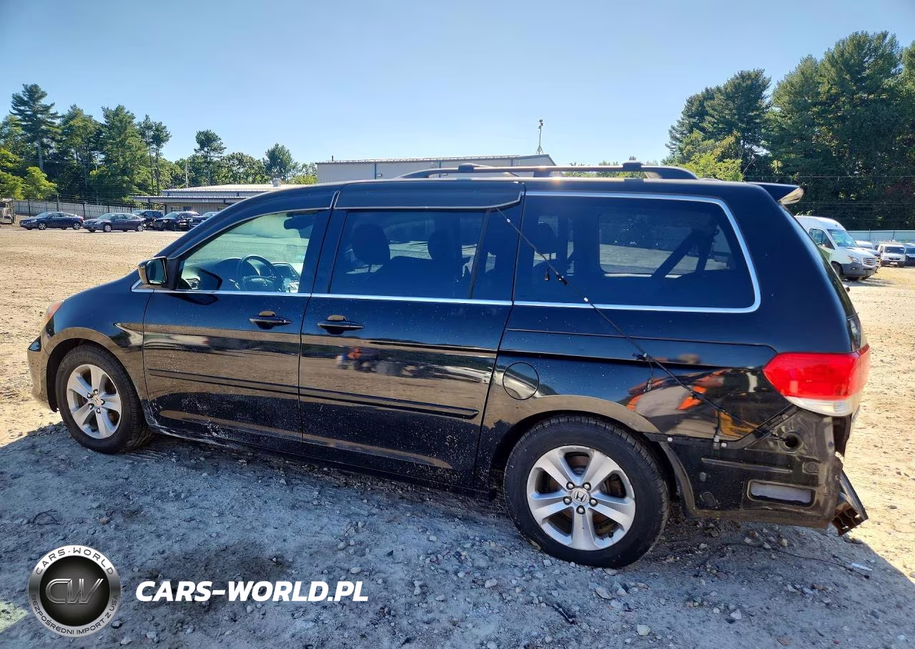 2010 Honda Odyssey Touring VIN:5FNRL3H94AB095457 - 2