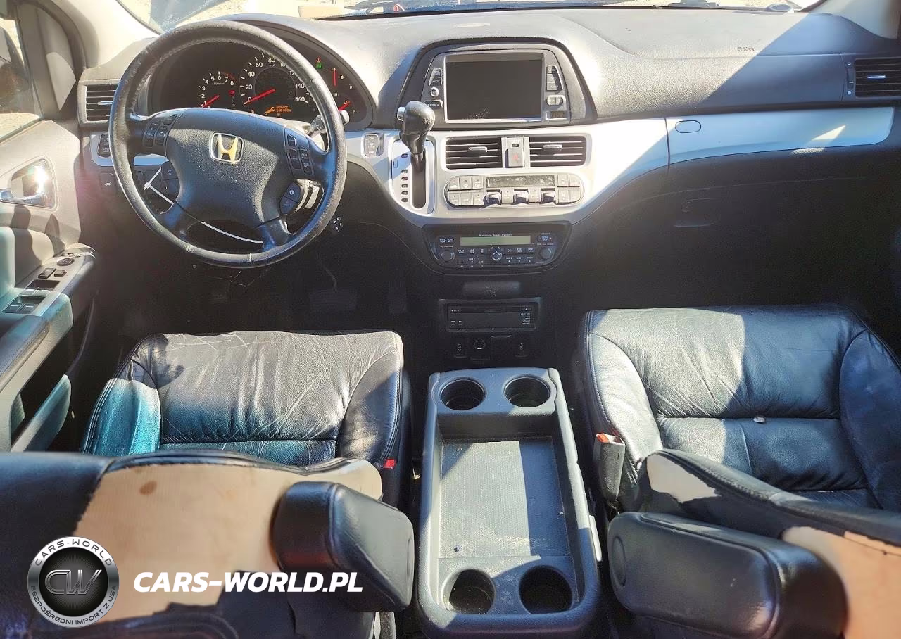 2010 Honda Odyssey Touring VIN:5FNRL3H94AB095457 - 8