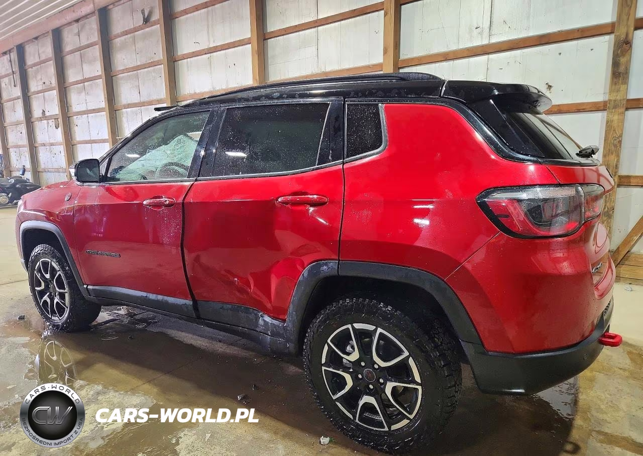 2025 Jeep Compass Trailhawk VIN:3C4NJDDN5ST551000 - 2
