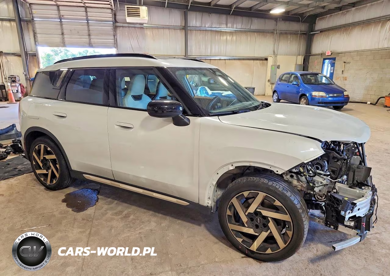2025 Mini Countryman S All4 VIN:WMZ23GA09S7R16595 - 4