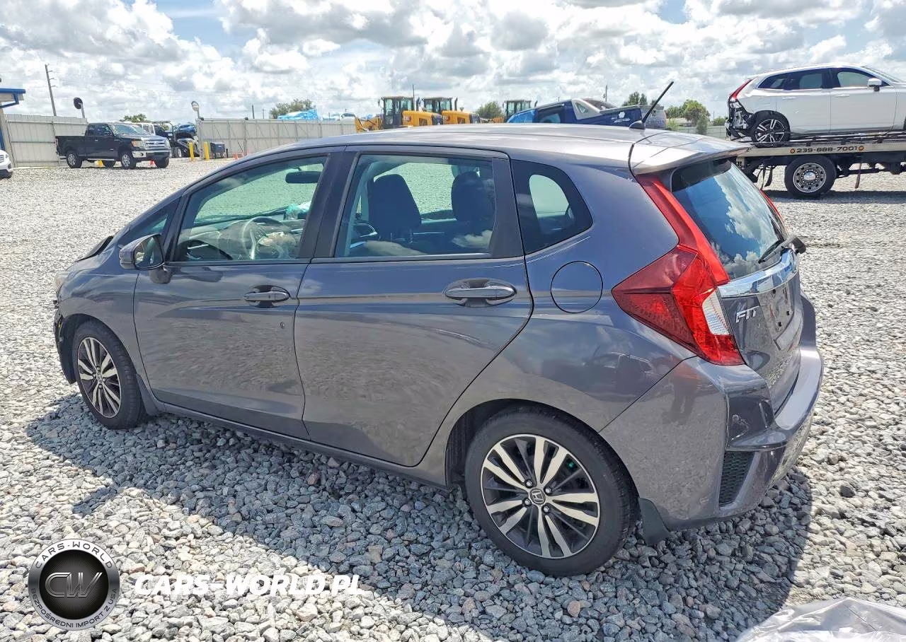 HONDA FIT EX VIN:3HGGK5H87FM739082 - 2