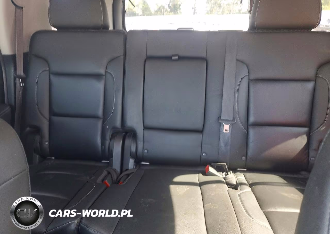 2019 Chevrolet Tahoe K1500 Lt VIN:1GNSKBKC9KR392486 - 10