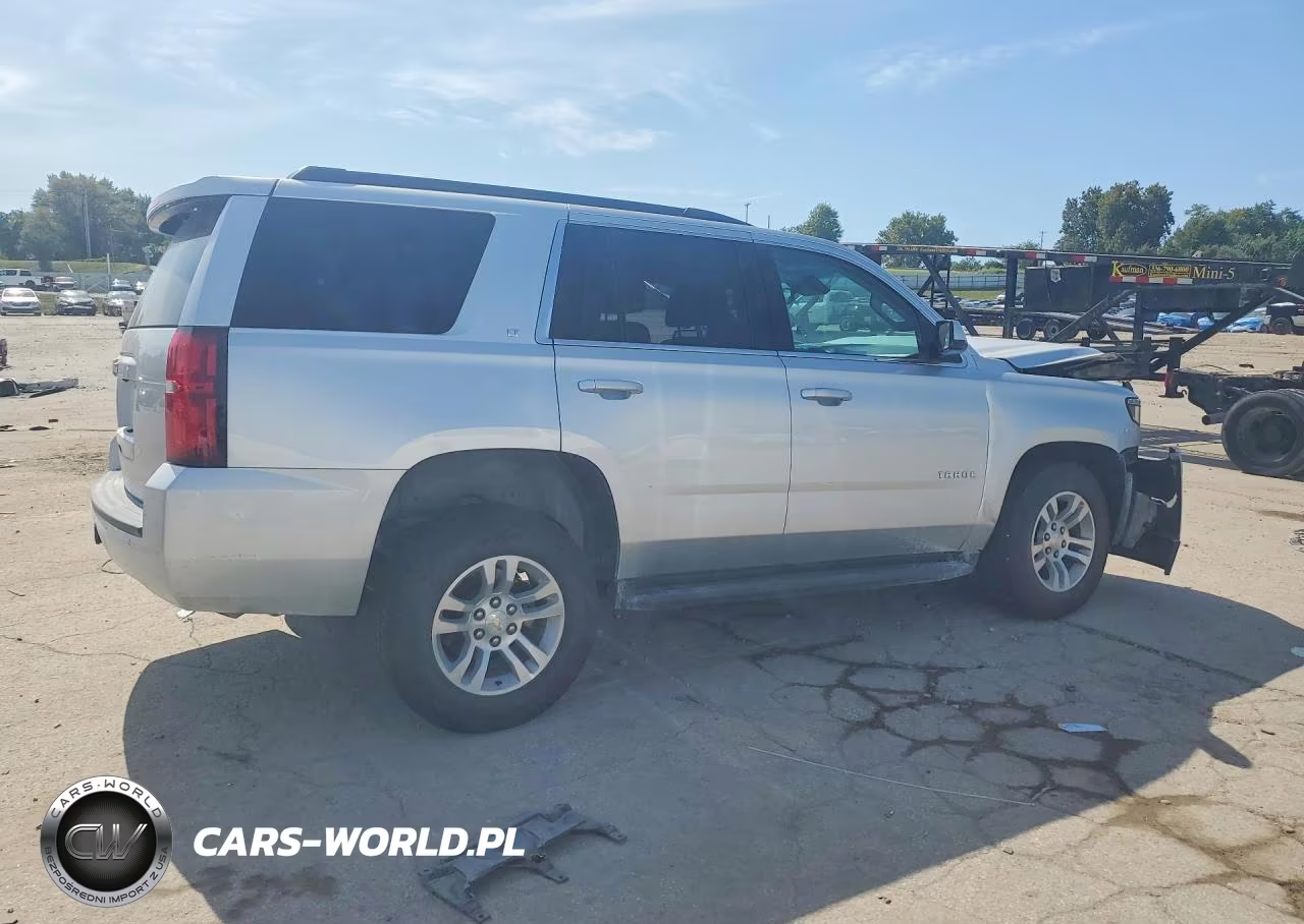 2019 Chevrolet Tahoe K1500 Lt VIN:1GNSKBKC9KR392486 - 3