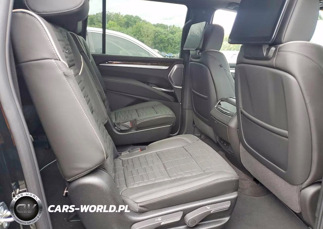 2026 Cadillac Escalade Esv Sport Platinum VIN:1GYS9RKLXTR142599 - 11