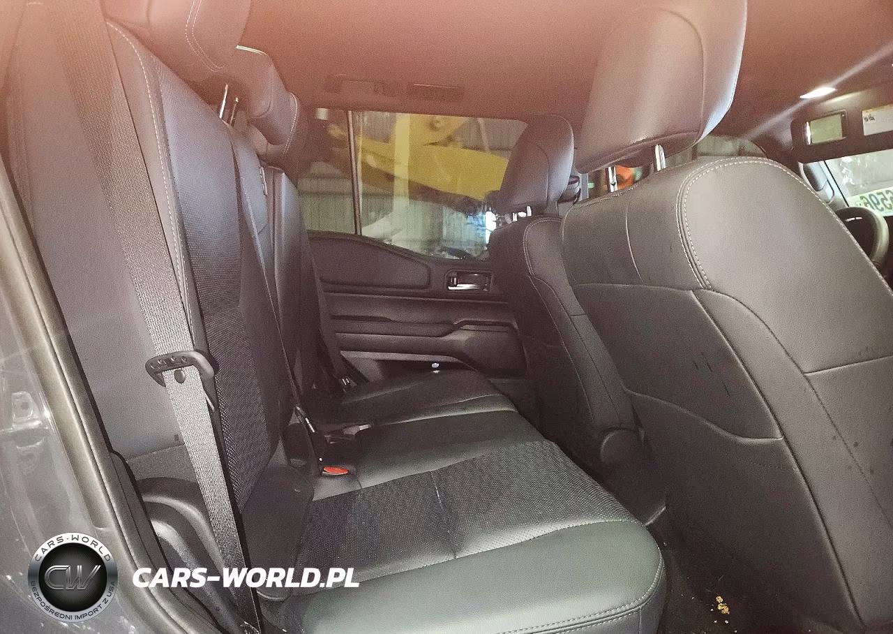 2025 Toyota Land Cruiser Base VIN:JTEABFAJ0S5021571 - 10