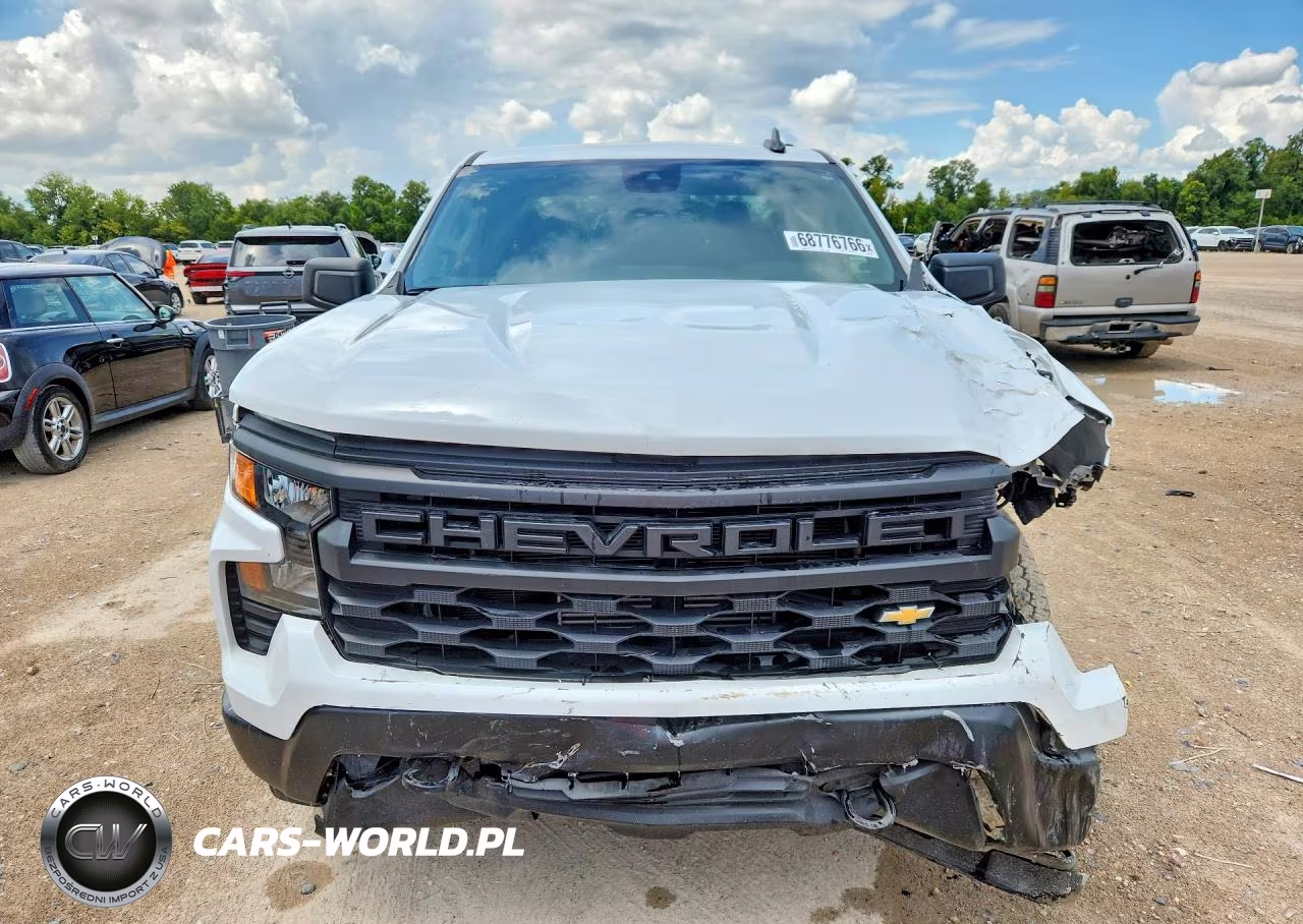 2025 Chevrolet Silverado C1500 VIN:1GCRAAEKXSZ255631 - 5