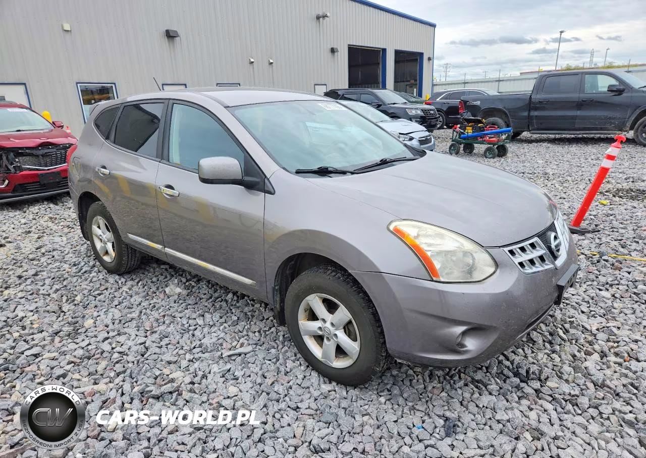 2013 Nissan Rogue S VIN:JN8AS5MV0DW630402 - 4
