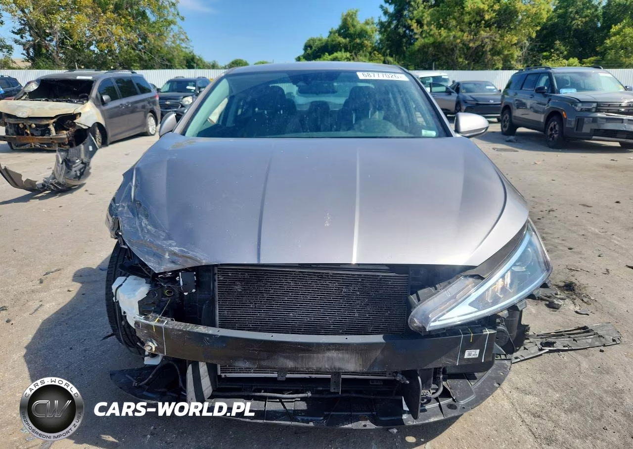 2020 Hyundai Elantra Sel VIN:KMHD84LF2LU970314 - 5