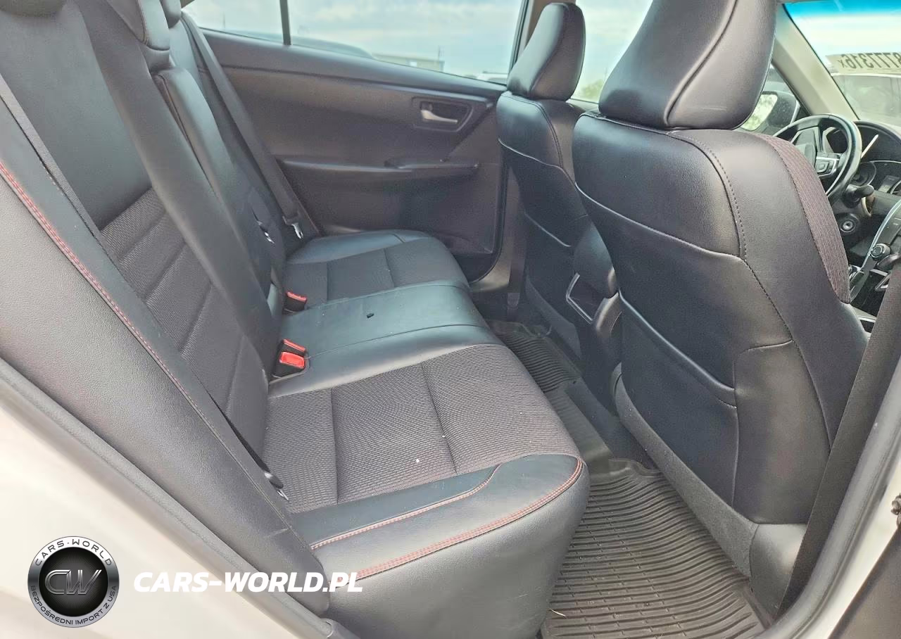 2017 Toyota Camry Se VIN:4T1BF1FK5HU300817 - 10