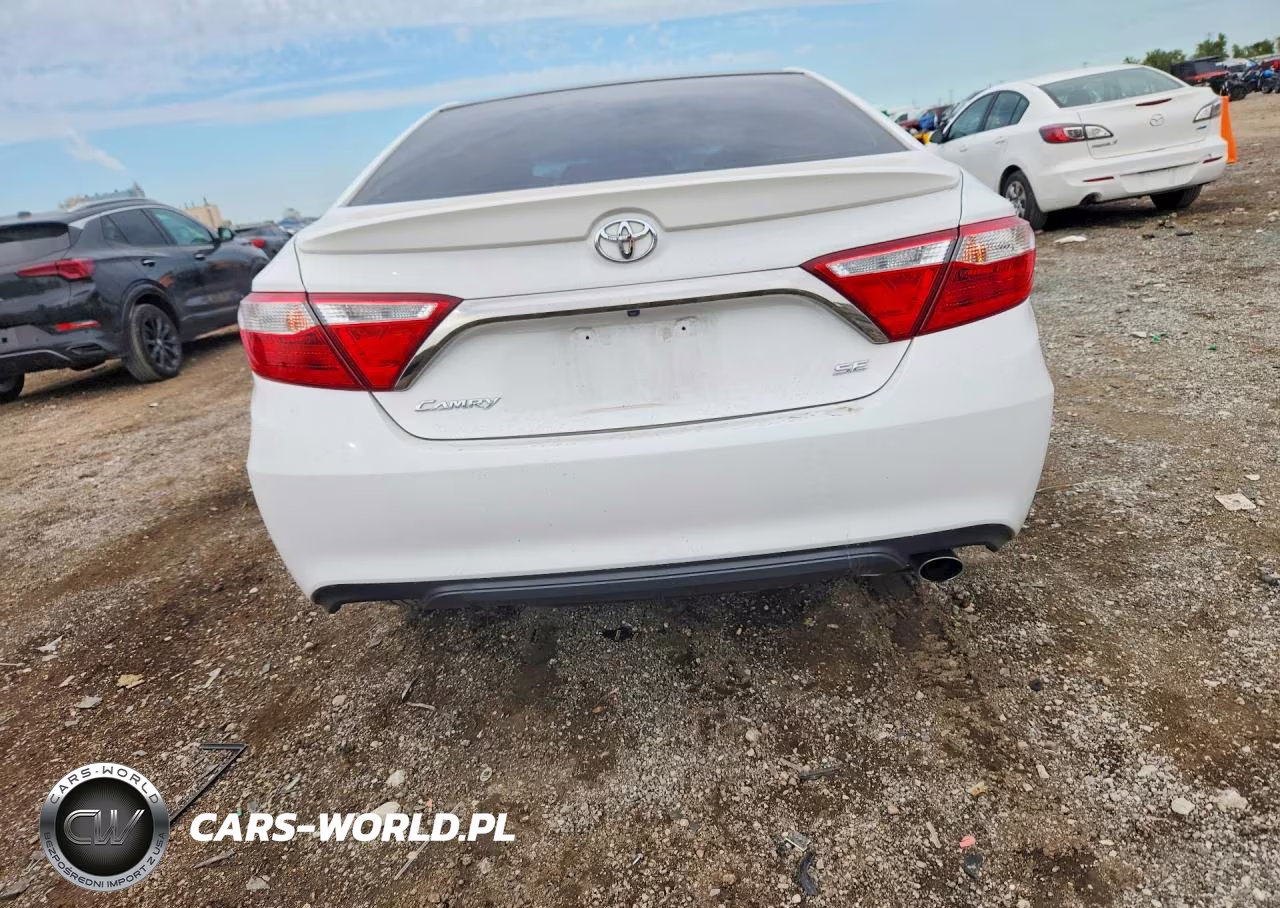 2017 Toyota Camry Se VIN:4T1BF1FK5HU300817 - 6
