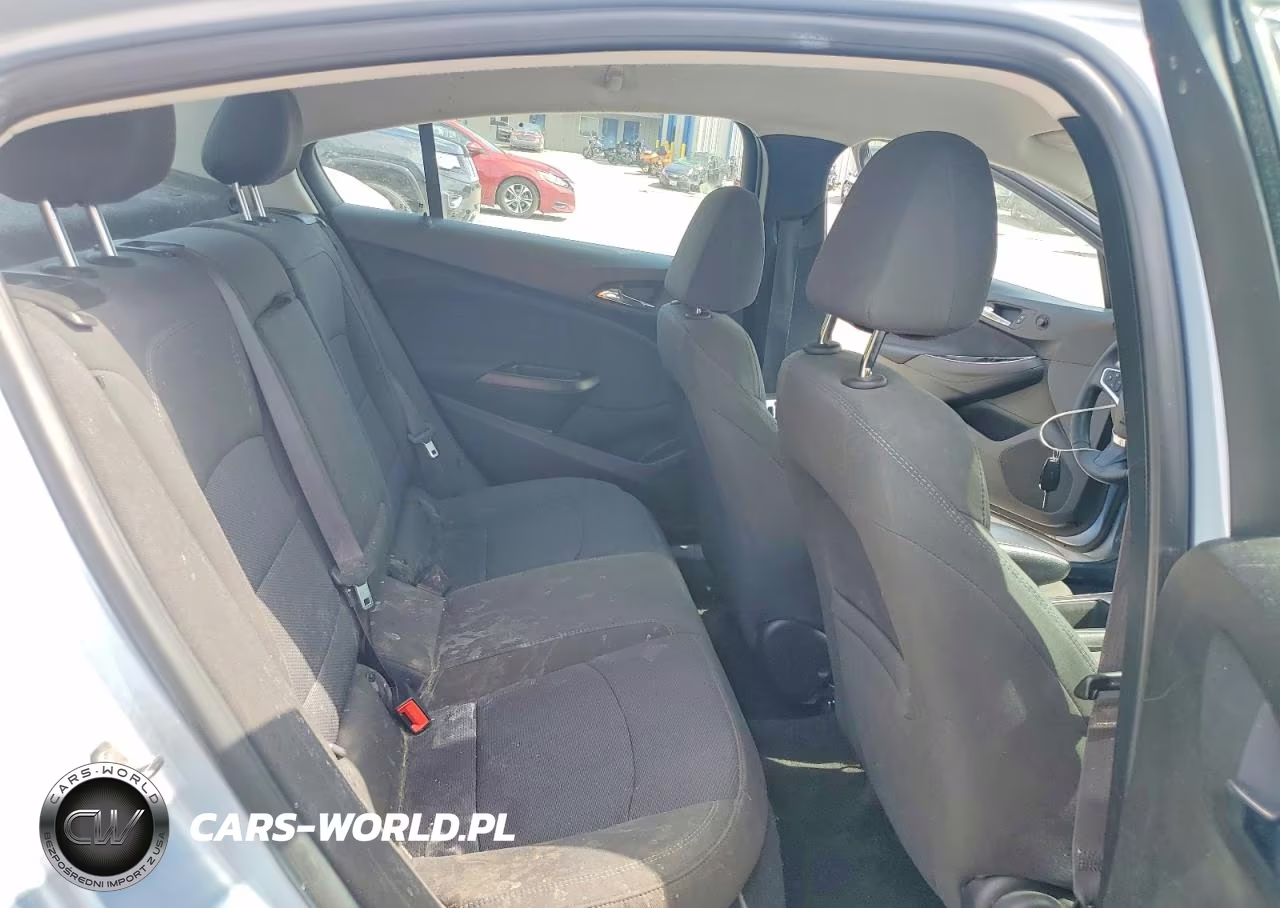 2017 Chevrolet Cruze Lt VIN:1G1BE5SM7H7217578 - 10