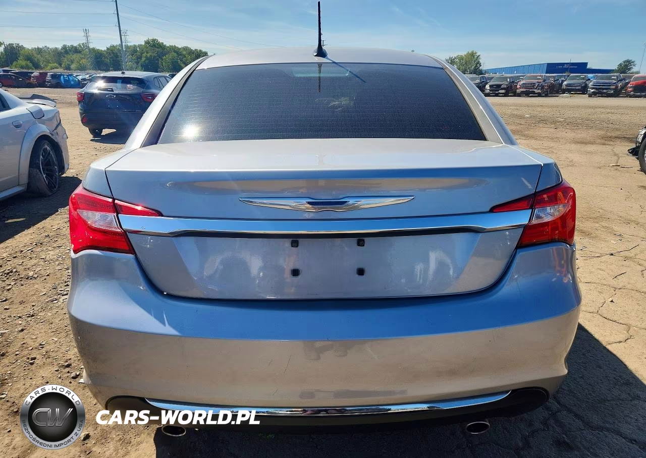 2013 Chrysler 200 Limited VIN:1C3CCBCG1DN718937 - 6