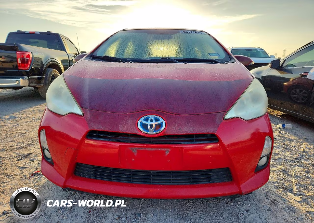 2012 Toyota Prius C Four VIN:JTDKDTB37C1001019 - 5
