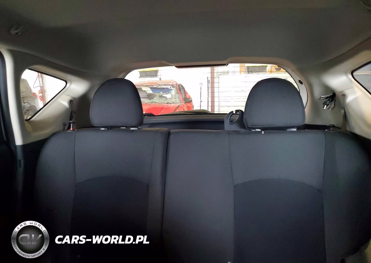 2019 Nissan Versa Note S VIN:3N1CE2CP4KL360402 - 10