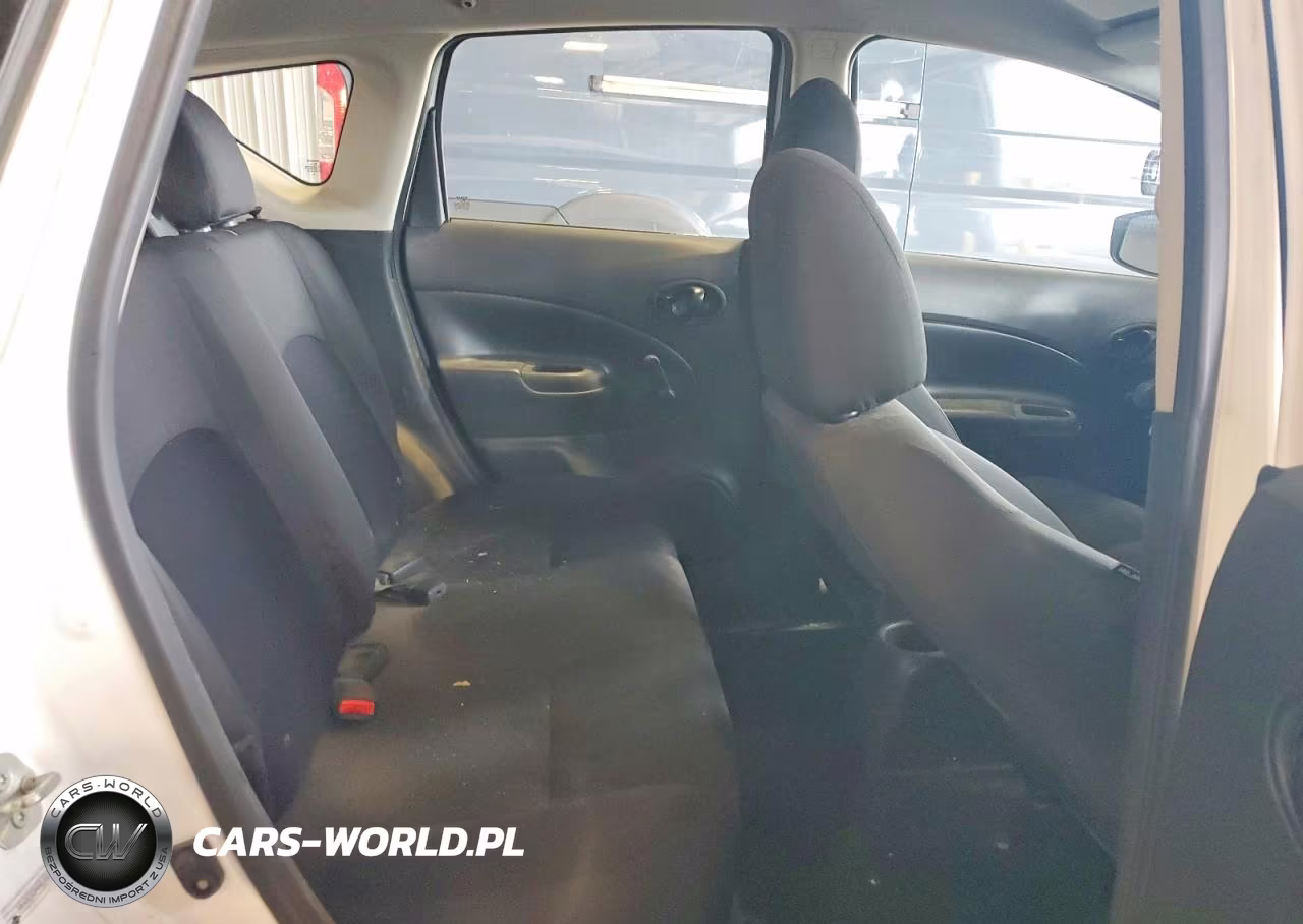 2019 Nissan Versa Note S VIN:3N1CE2CP4KL360402 - 11