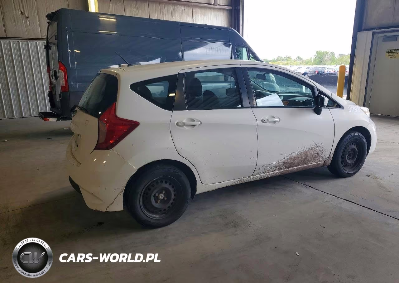 2019 Nissan Versa Note S VIN:3N1CE2CP4KL360402 - 3