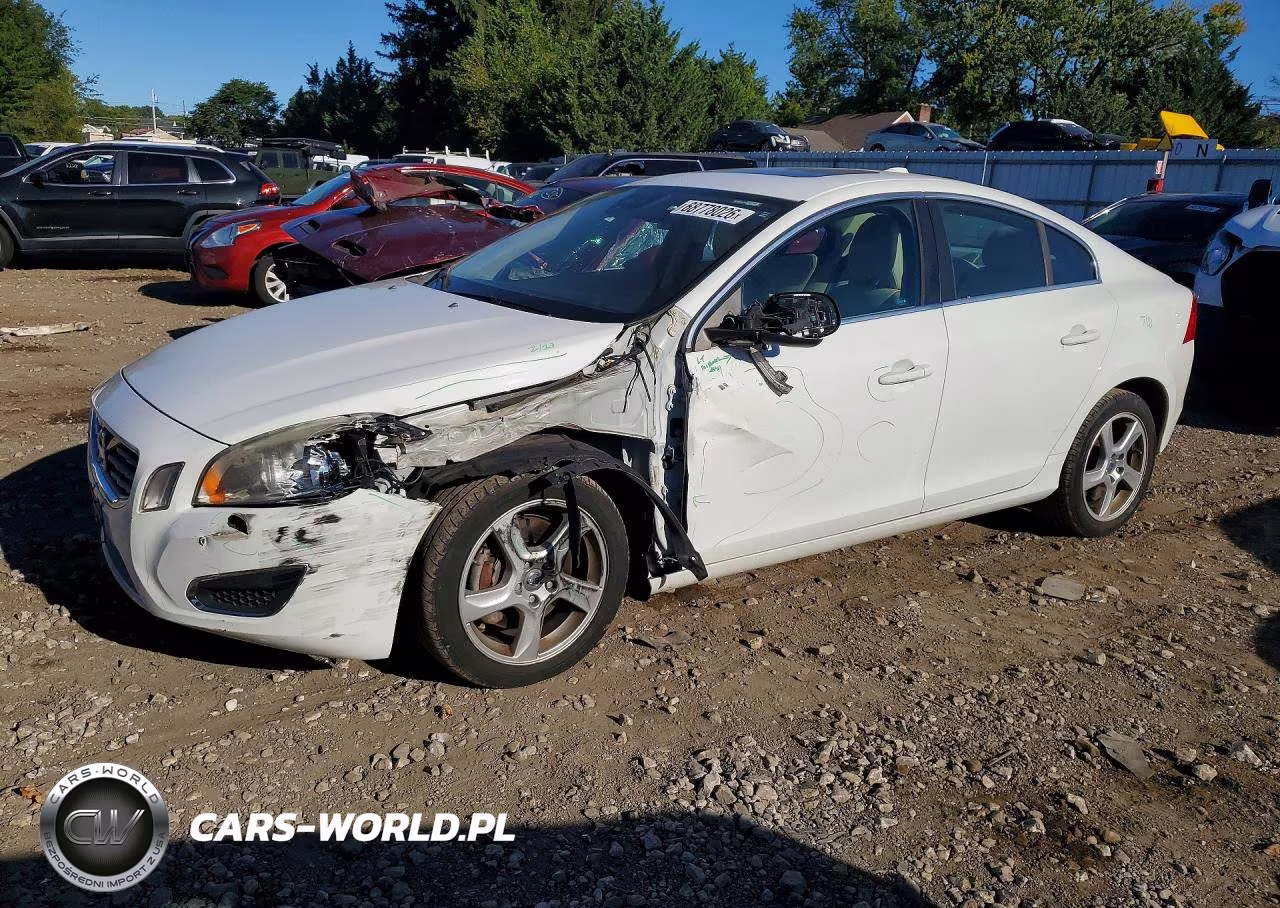2013 Volvo S60 T5 VIN:YV1612FSXD2187649 - 1