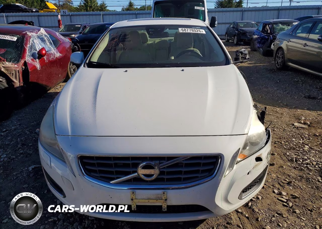 2013 Volvo S60 T5 VIN:YV1612FSXD2187649 - 5