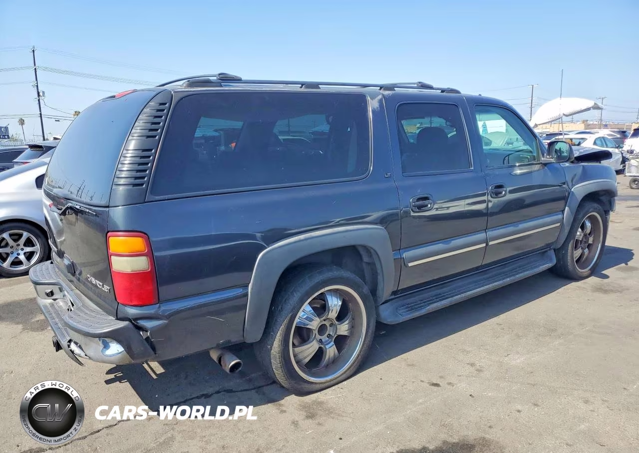 2003 Chevrolet Suburban C1500 VIN:1GNEC16T43J267104 - 3