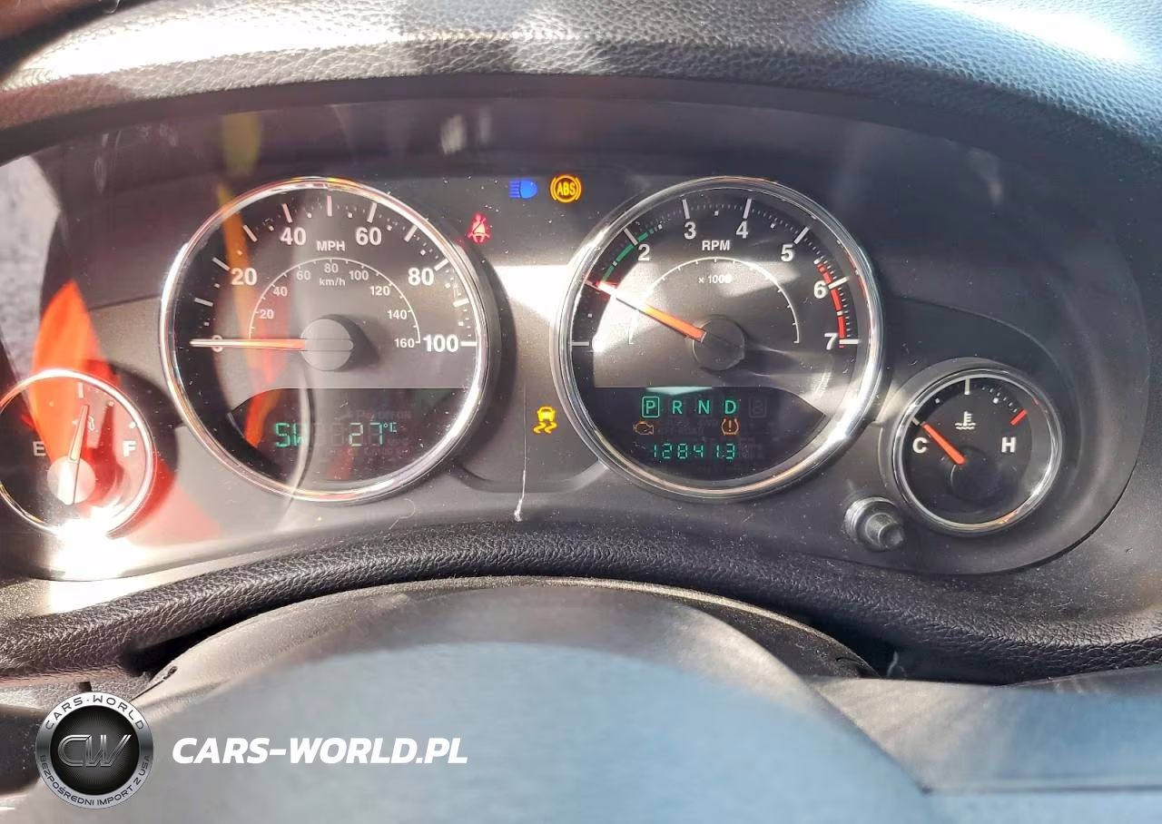 2011 Jeep Wrangler Sport VIN:1J4AA2D17BL531269 - 9