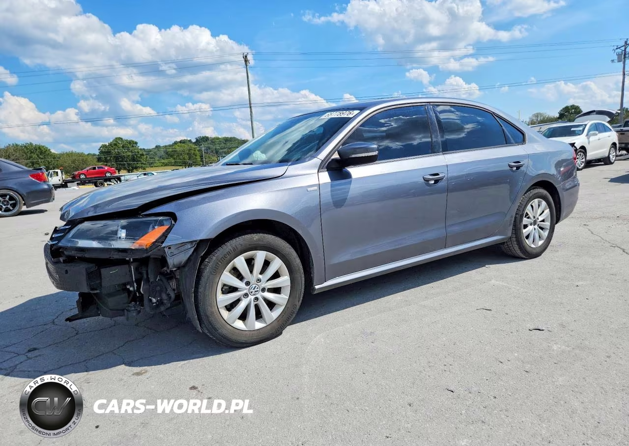 2015 Volkswagen Passat S VIN:1VWAT7A31FC027032 - 1