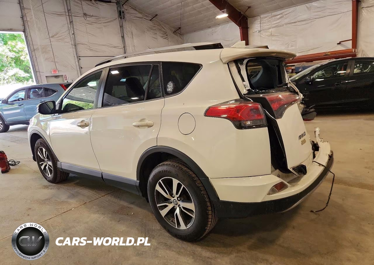 2018 Toyota Rav4 Xle VIN:JTMRFREV0JJ260957 - 2