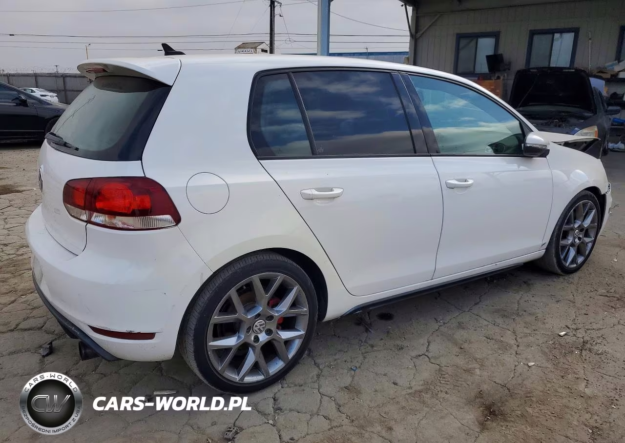 2013 Volkswagen Gti VIN:WVWHD7AJXDW124111 - 3