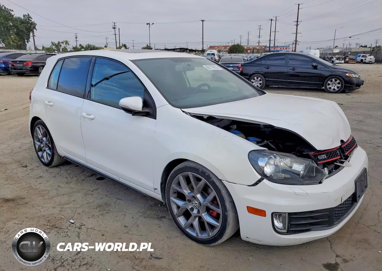 2013 Volkswagen Gti VIN:WVWHD7AJXDW124111 - 4
