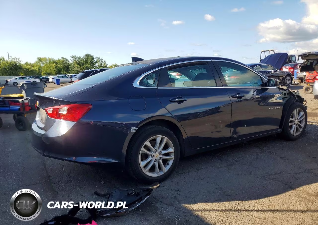 2016 Chevrolet Malibu Lt VIN:X1G1ZE5ST7GF30759 - 3
