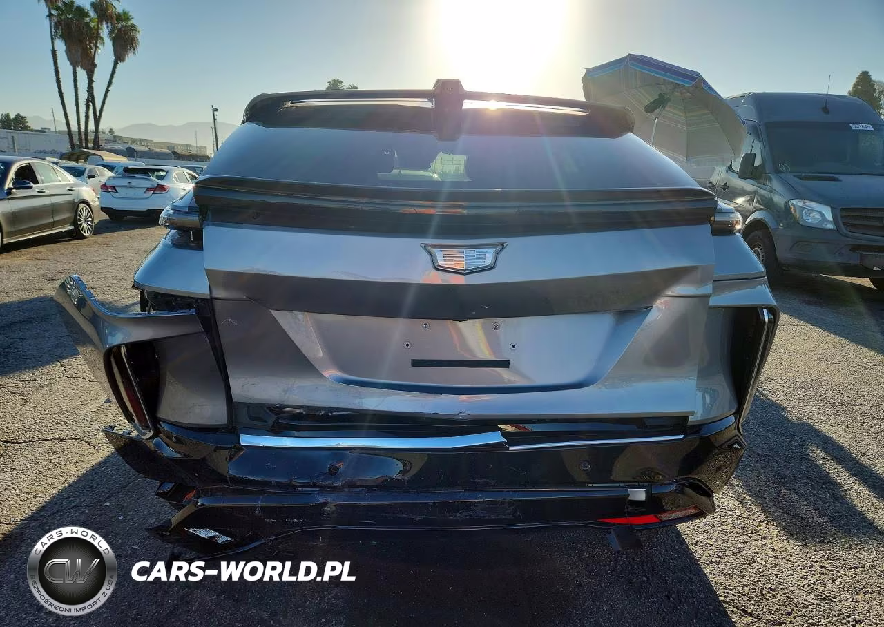 2024 Cadillac Lyriq Tech VIN:1GYKPMRK9RZ138705 - 6