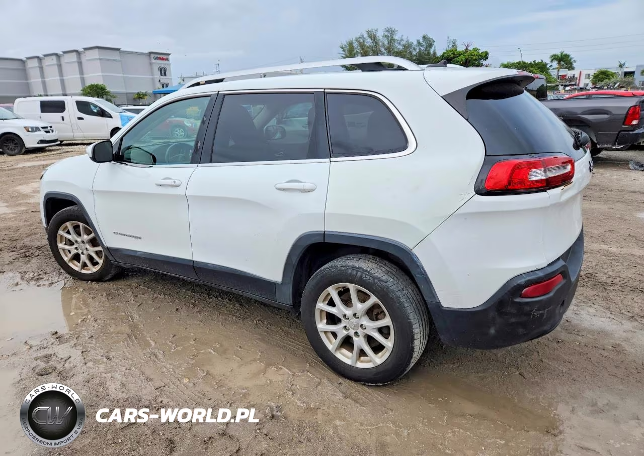 2014 Jeep Cherokee Latitude VIN:1C4PJMCB1EW223393 - 2
